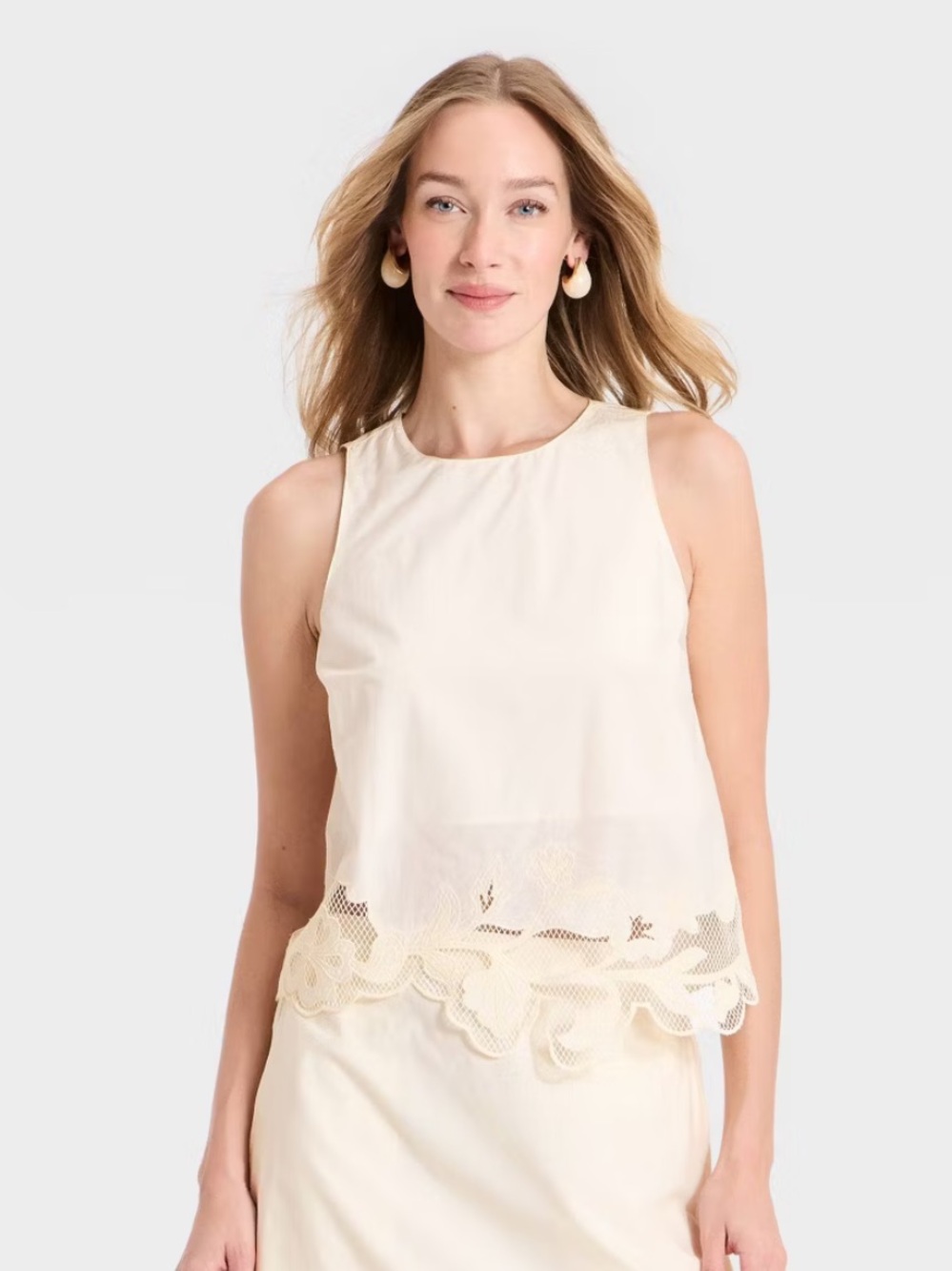 a new day Cream Sleeveless Tank with Embroidered Scallop Hem NWT Size 1X